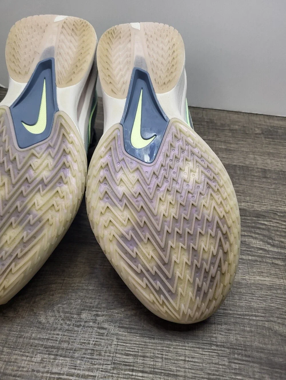 Nike gently used